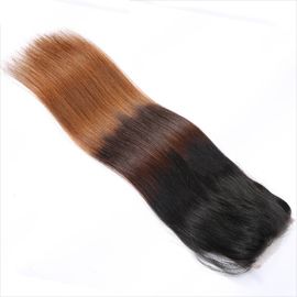 China Fechamento de derramamento livre 30-50g do laço do cabelo do Virgin do fechamento reto natural do laço da cor de tom 3 fornecedor